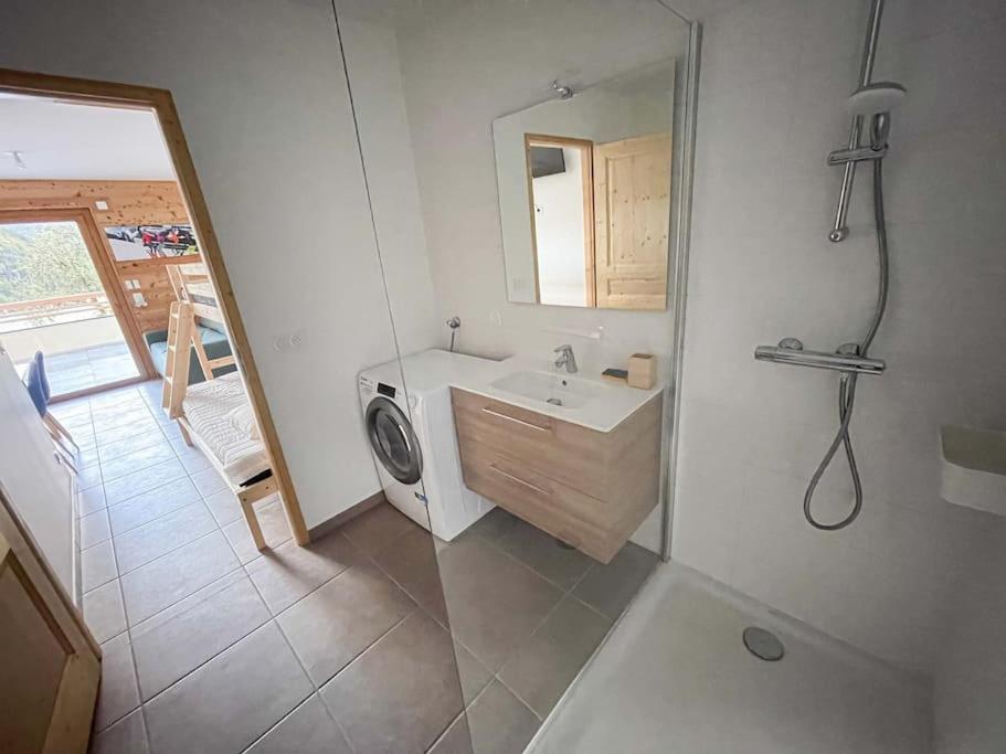 Dans Residence Neuve Le Snow Roc Sur Les Pistes, Grand Studio Cosy 5 Pers Avec Terrasse Panoramique, Sauna, Wifi Сен-Жан-д'Ольп Экстерьер фото